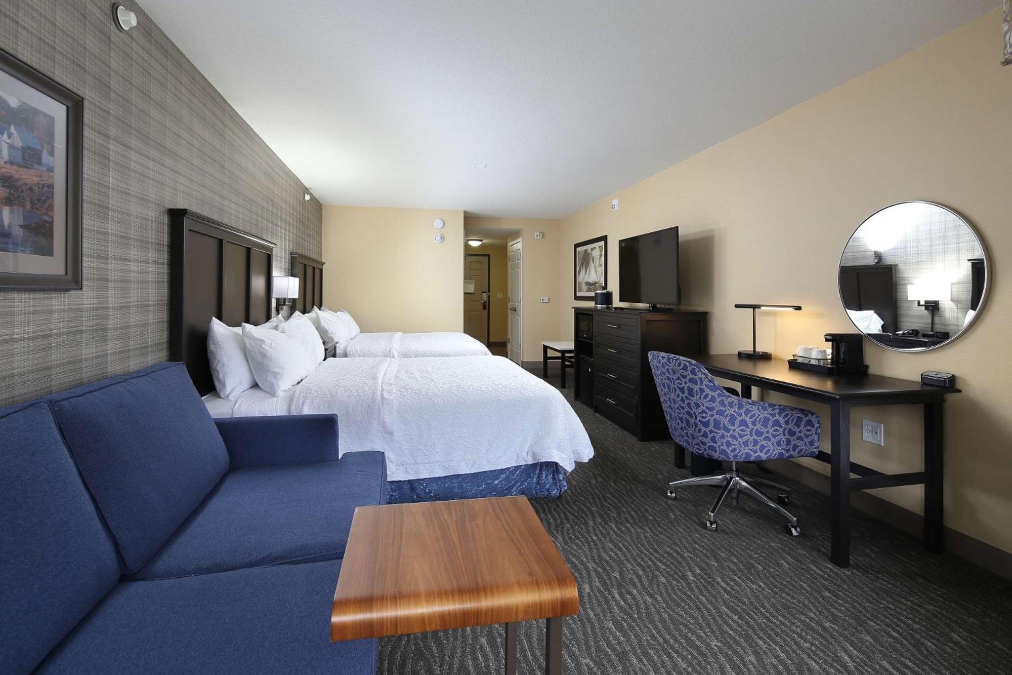 Hampton Inn Холланд Экстерьер фото
